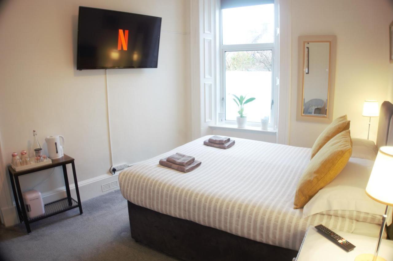 Barns Serviced Accommodation Еър Екстериор снимка