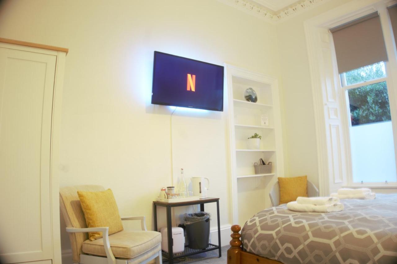 Barns Serviced Accommodation Еър Екстериор снимка